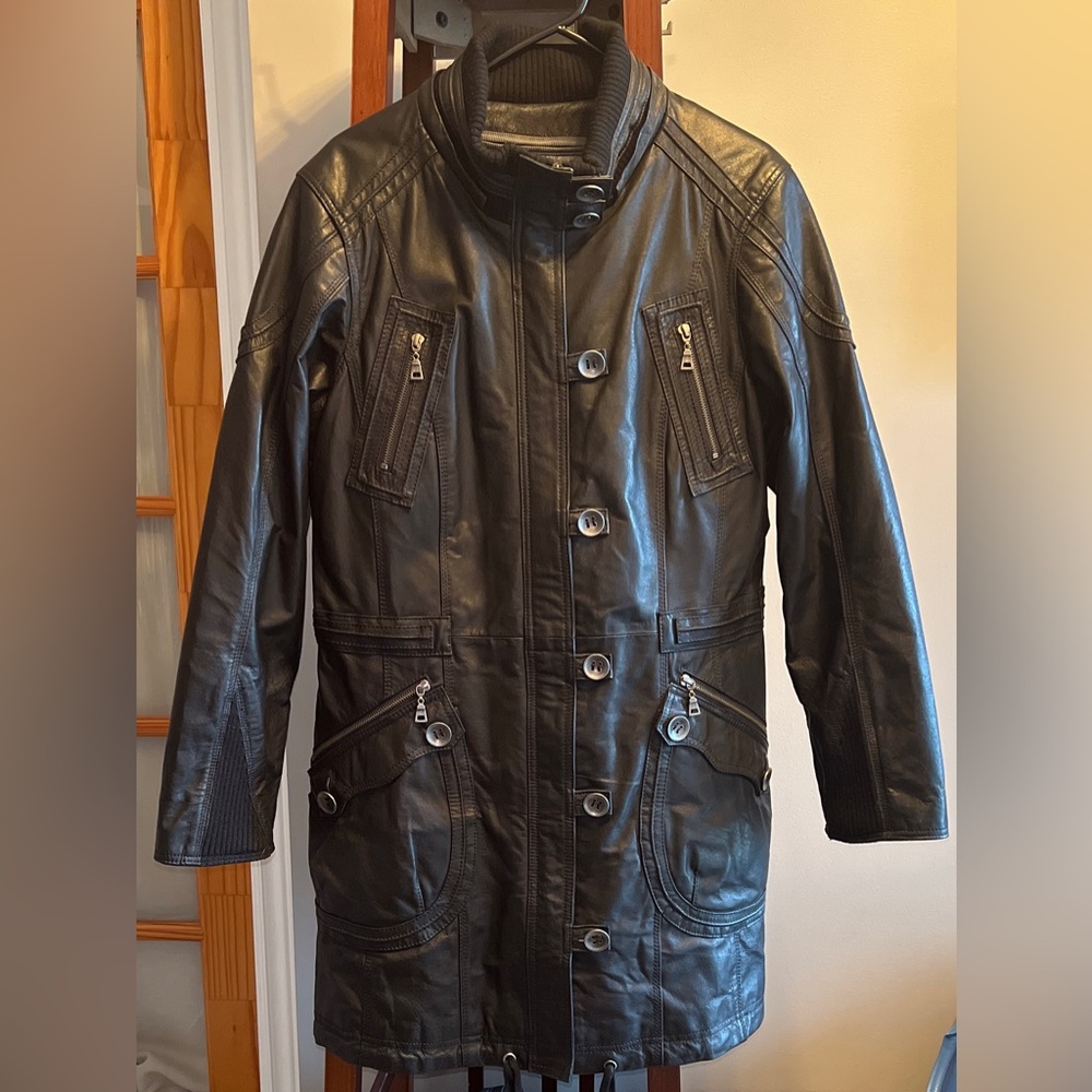 EUC DANIER Leather Coat